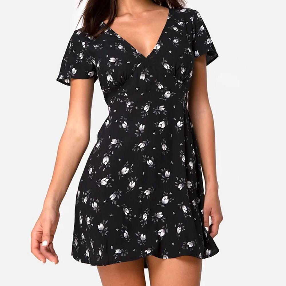 Motel Alara Dress Dark Tulip Size XS